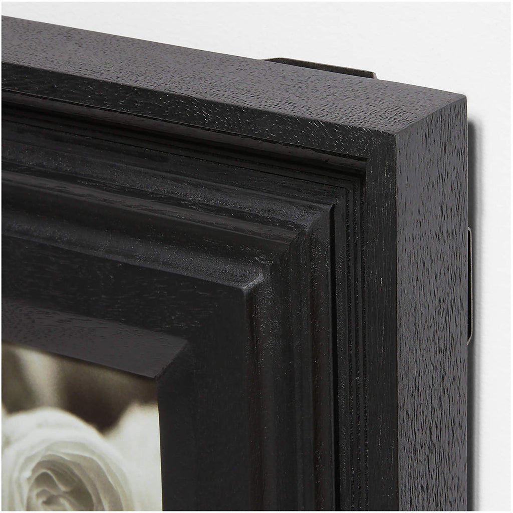 Elizabeth Traditional Wood Picture Frame With Interchangeable Mats