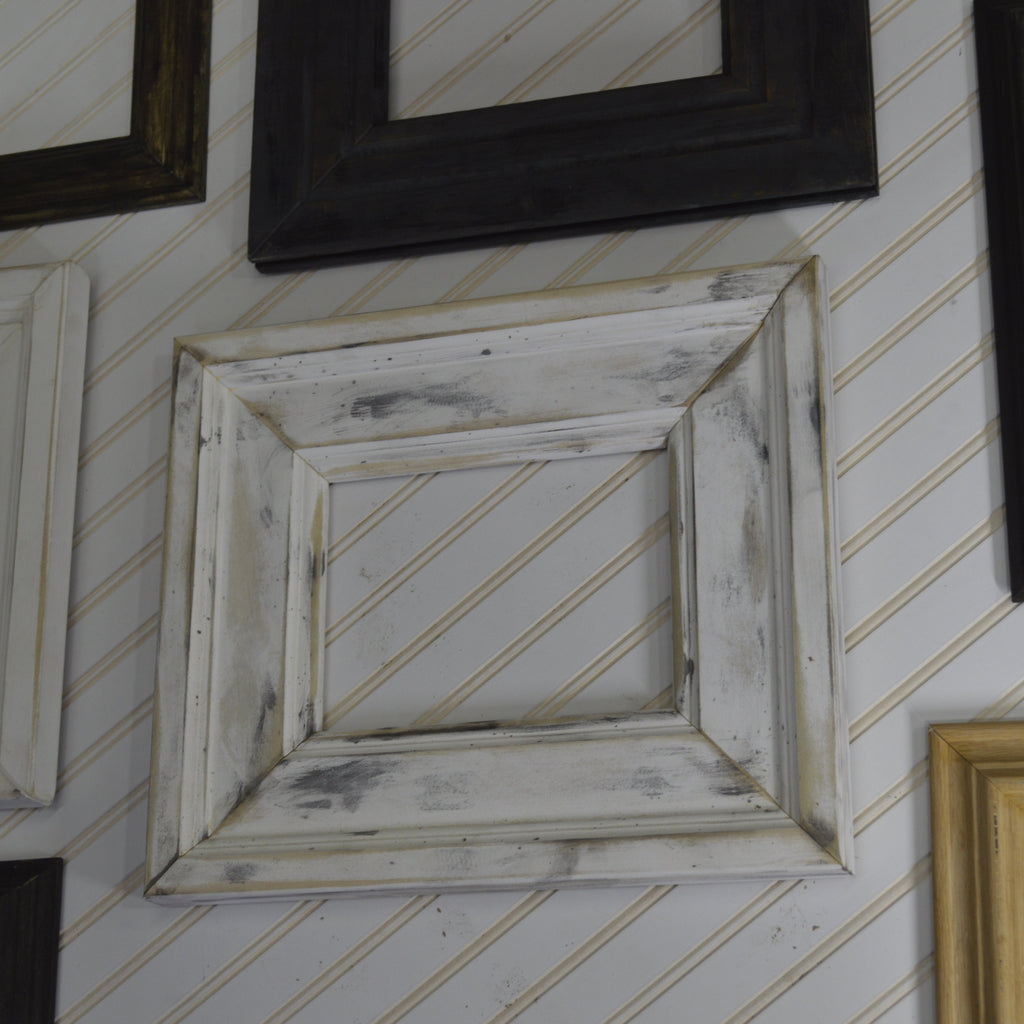 The Macy Traditional Wood Picture Frame With Interchangeable Mats
